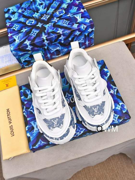 Picture of Louis Vuitton Shoes _SKULVsz38-45WM015512635